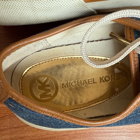 Michael Kors Blue and Brown Denim Lace-Up Sneakers Designer Logo Women's 9M 9 - Picture 2 of 6